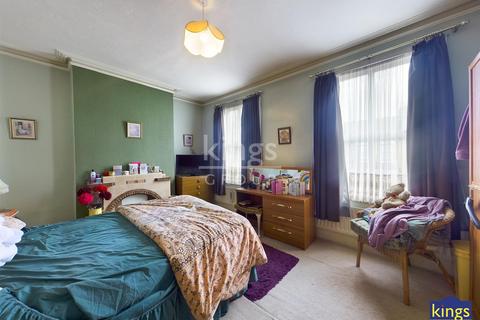 67 Albert Road, Walthamstow, London, E17 7PT