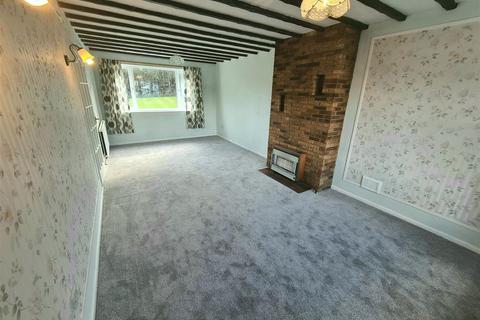 69 Bettina Close, Nuneaton, CV10 9EX
