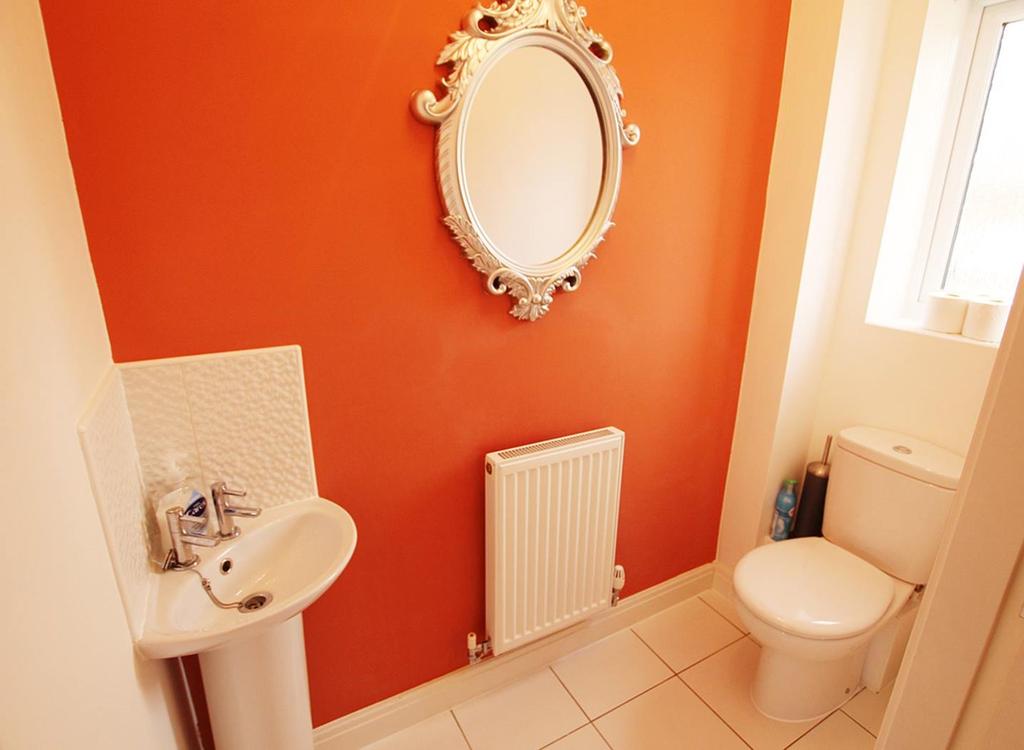 Manse Gardens, Wigan, WN3 4 bed detached house £285,000