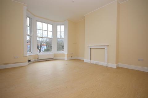30 Blackall Road, Exeter, EX4 4HE
