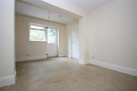 30 Blackall Road, Exeter, EX4 4HE