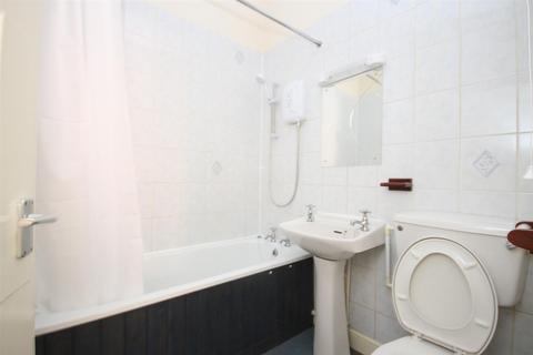 30 Blackall Road, Exeter, EX4 4HE