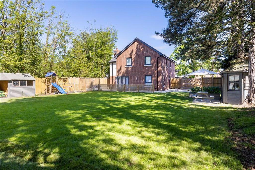 Audlem Road, Nantwich, Cheshire 4 bed detached house £499,950