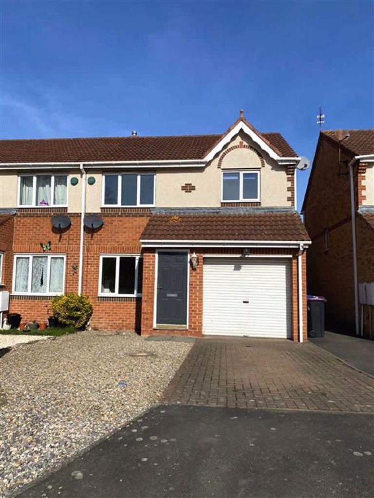 Glanton Close, Morpeth 3 bed semidetached house £850 pcm (£196 pw)