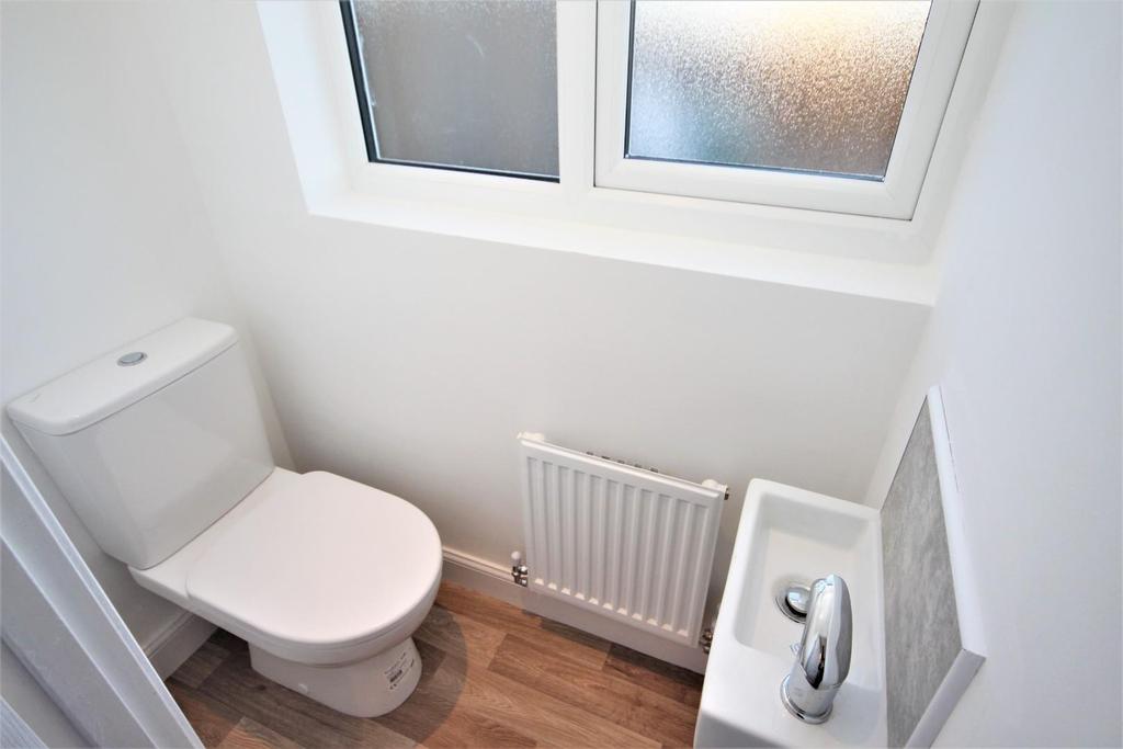 Cloakroom/WC