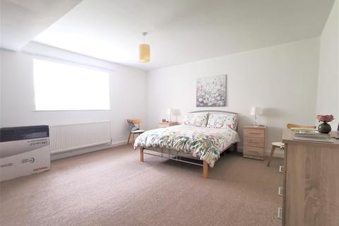 Flat 2, 3 Breinton Road, Hereford, HR4 0JU