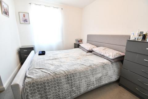 2 bedroom flat for sale, Martell Drive, Kempston, Bedford, MK42