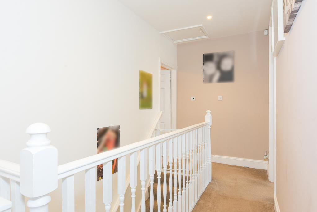 (Rightmove)  (14 of 27).jpg