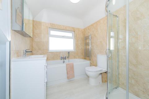 5 Stag Leys, Ashtead, KT21 2TD