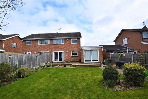 26 Attfield Drive, Whetstone, Leicester, LE8 6NE