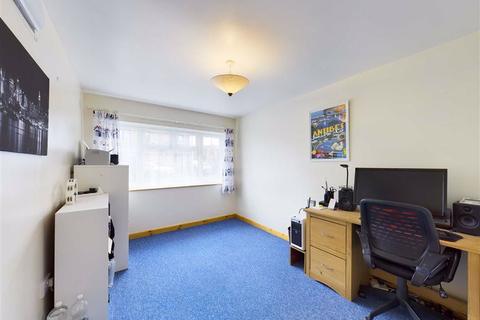 2 Grayling Close, Abbeymead, Gloucester, GL4 5ED