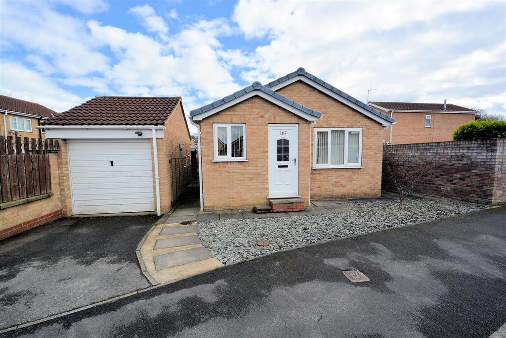 Westbourne Road, Selby 2 bed detached bungalow £190,000