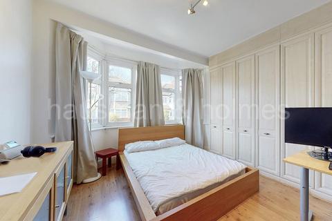 5 bedroom house for sale, Aprey Gardens, NW4