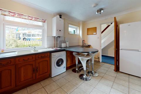 12 The Close, Canterbury, CT2 7TP