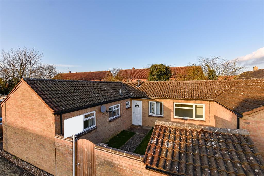 West Drive Gardens, Soham 2 bed terraced bungalow £190,000