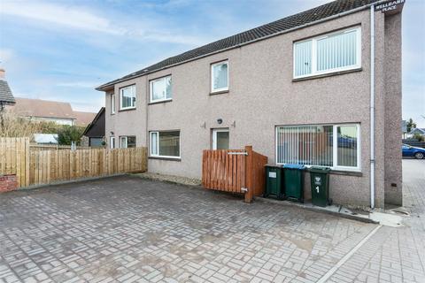 1 Wellbank Place, Rattray, Blairgowrie, PH10 7DE