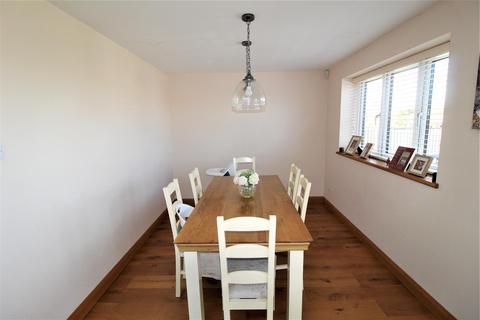 313 Leysdown Road, Leysdown On Sea, Sheerness, ME12 4AR