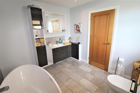 313 Leysdown Road, Leysdown On Sea, Sheerness, ME12 4AR