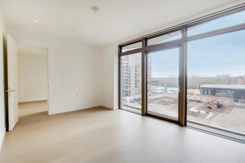 Apartment B4-1, Luma House, 6 Lewis Cubitt Walk, London, N1C 4DT