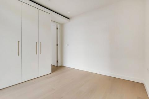 Apartment B4-1, Luma House, 6 Lewis Cubitt Walk, London, N1C 4DT