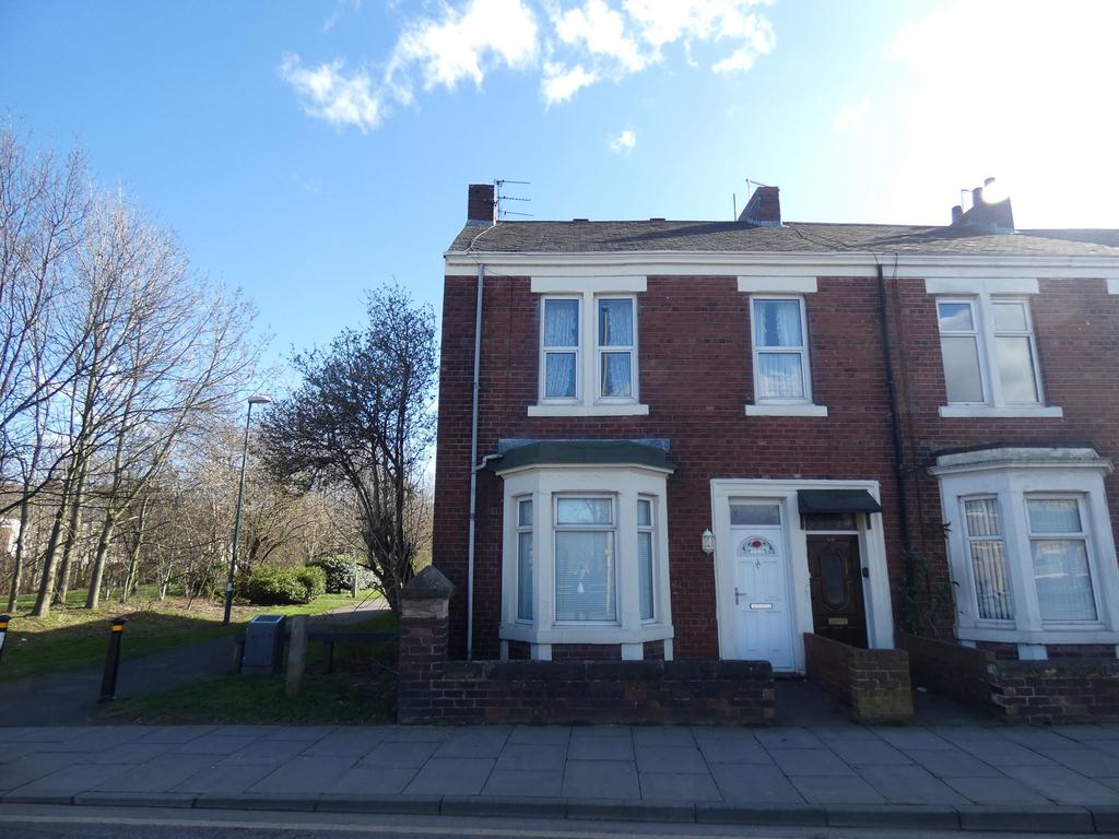 Albert Road, Jarrow, Tyne and Wear, NE32 5JU 2 bed flat £65,000