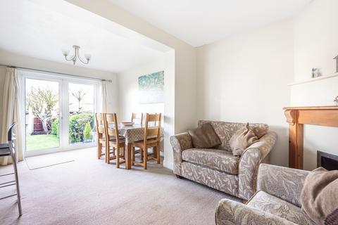 31 Ashdale Road, London, SE12 9ND