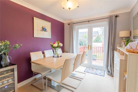 16 Chapel View, Loveclough, Rossendale, BB4 8FN