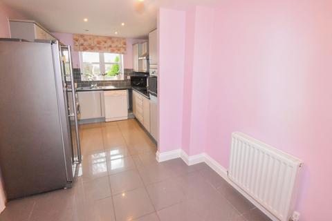 17 Walter Close, Great Glen, Leicester, LE8 9AF