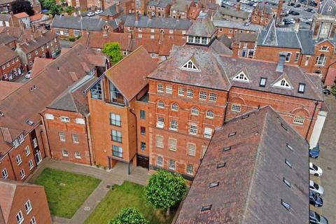 2 bedroom duplex for sale - The Brewhouse, Castle Brewery, Newark