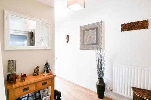 83 Broadfield Road, Bristol, BS4 2UW