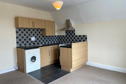 1 bedroom apartment to rent, Bear Street, Barnstaple, Devon, EX32