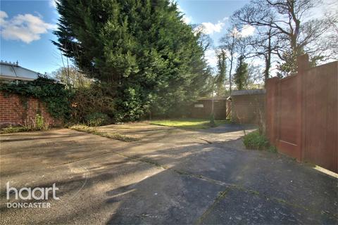 3 Ellerton Gardens, Doncaster, DN4 6LJ