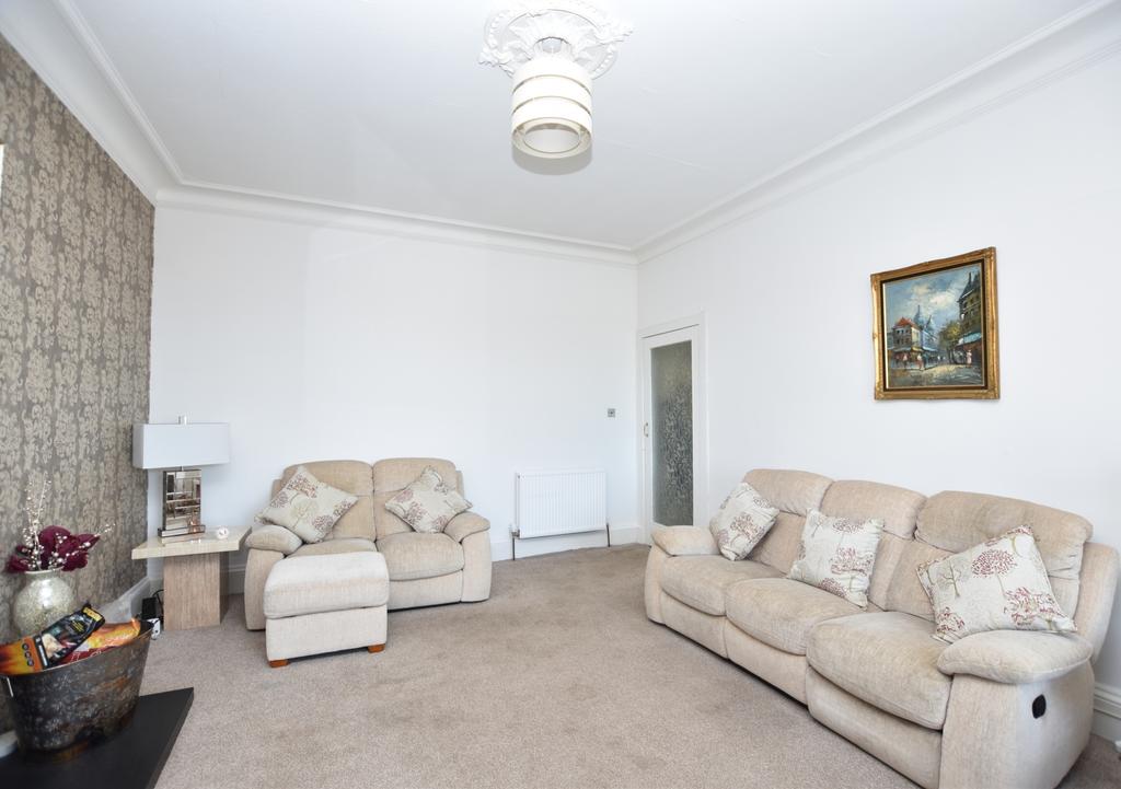 UNION STREET, GREENOCK 3 bed flat £120,000