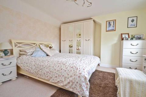194 Bescar Lane, Scarisbrick, Ormskirk, L40 9QT
