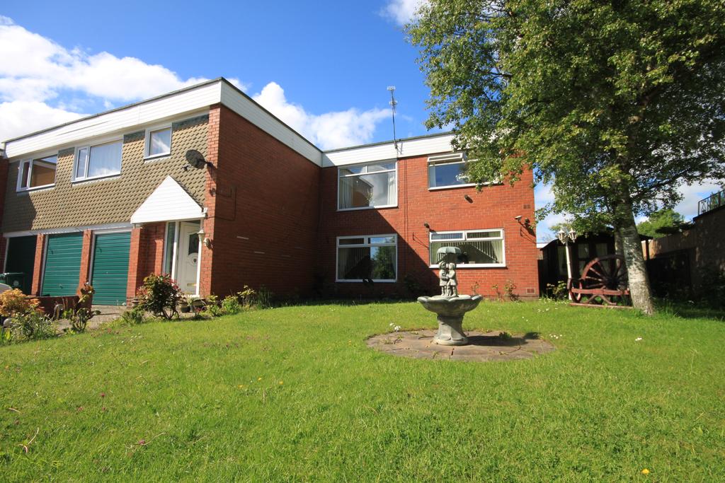 Woodburn Drive, Whitley Bay, Tyne &... 2 bed flat £140,000