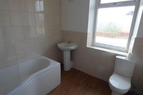 12 Akroyd Terrace, Halifax, HX2 7DS