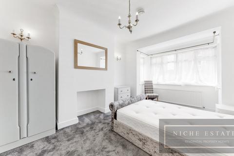 6 bedroom semi-detached house to rent, Hutton Grove, North Finchley, London, N12