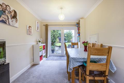 18 Cobs Way, New Haw, Addlestone, KT15 3AF