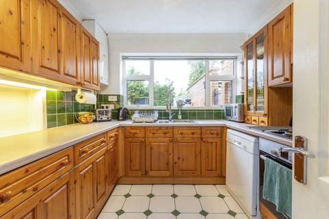 18 Cobs Way, New Haw, Addlestone, KT15 3AF