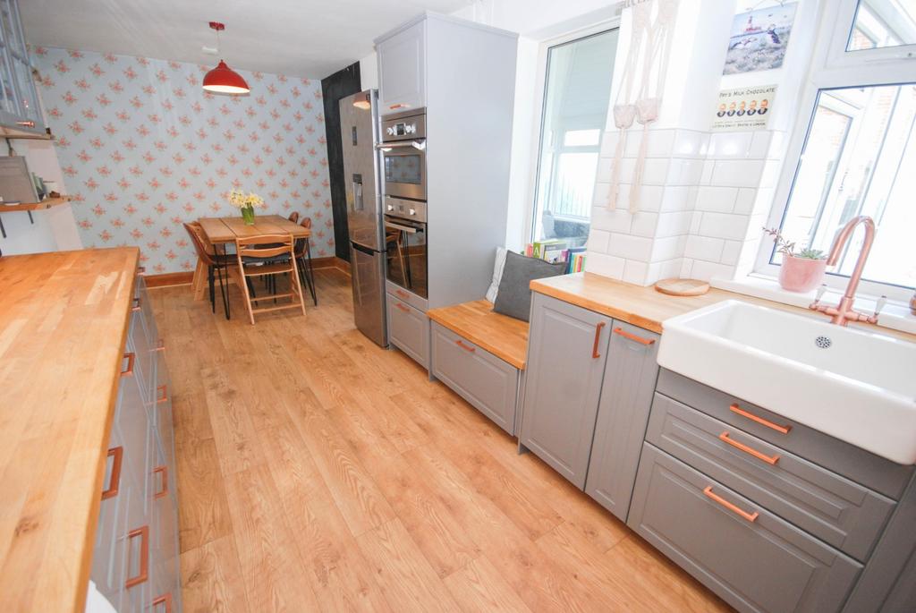 Kitchen / Diner
