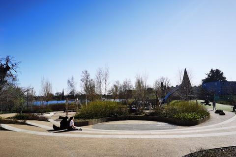 undefined, Woodberry Down, Finsbury Park, London, N4