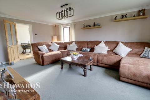16 Beech Way, Dickleburgh, Diss, IP21 4NZ