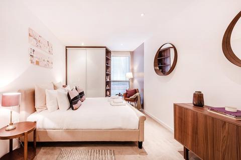 1 bedroom flat to rent, Peter Street, Soho, London, W1F