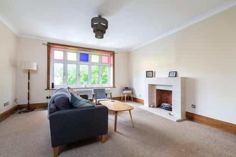 19 The Drive, London, E4 7AJ