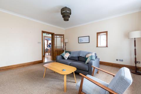 19 The Drive, London, E4 7AJ