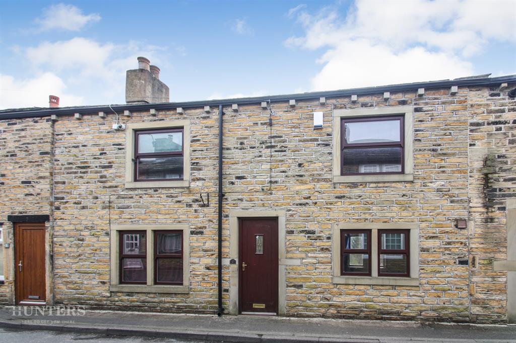 Hodgson Fold, Bradford, BD2 4EB 2 bed terraced house £140,000