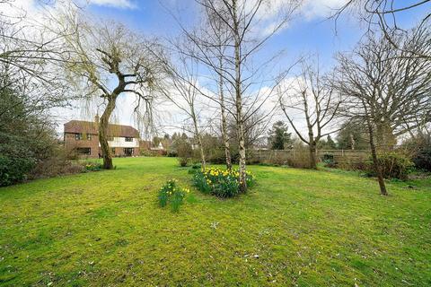 16 Highcroft Road, Felden, Hemel Hempstead, HP3 0BU