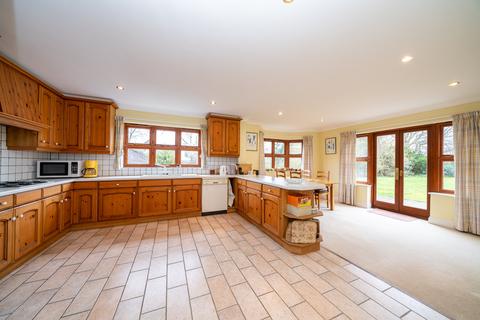 16 Highcroft Road, Felden, Hemel Hempstead, HP3 0BU