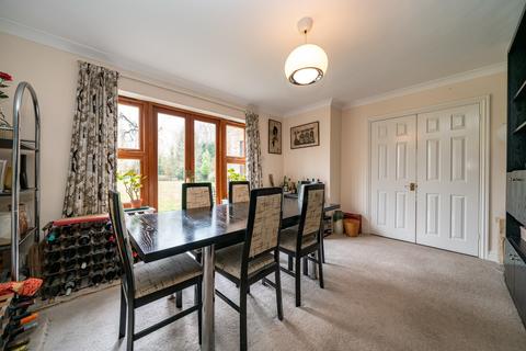 16 Highcroft Road, Felden, Hemel Hempstead, HP3 0BU