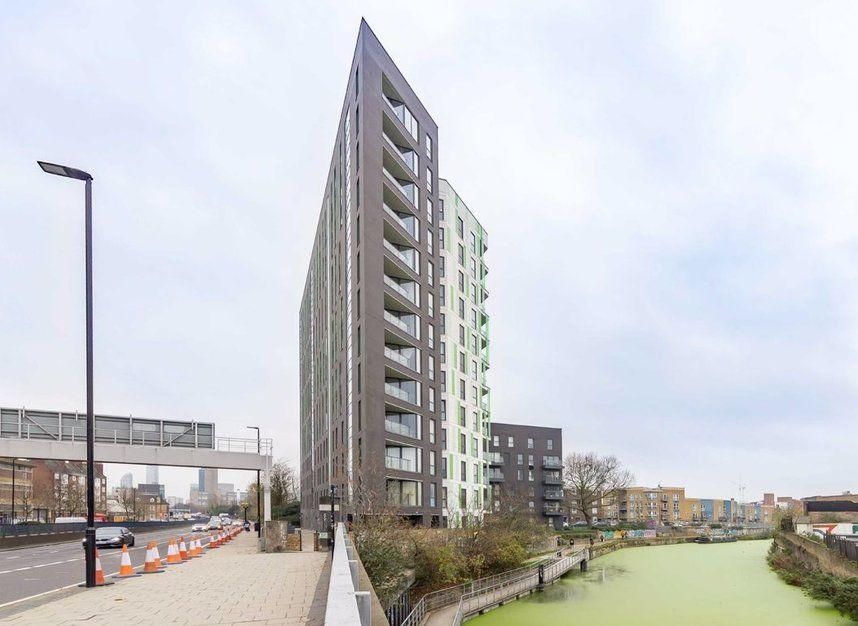 Lime Quay Apartments, BromleybyBow, E3 2 bed apartment £1,495 pcm